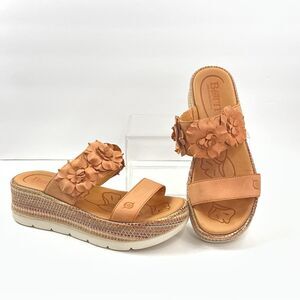Born Sandals Womens 9 EU 40 Tan Leather Flower Platform Wedge Slide Comfort Boho
